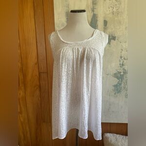 VELVET Women’s XL Sheer Soft & Sexy Feminine White Flowy Tank Top Blouse Shirt